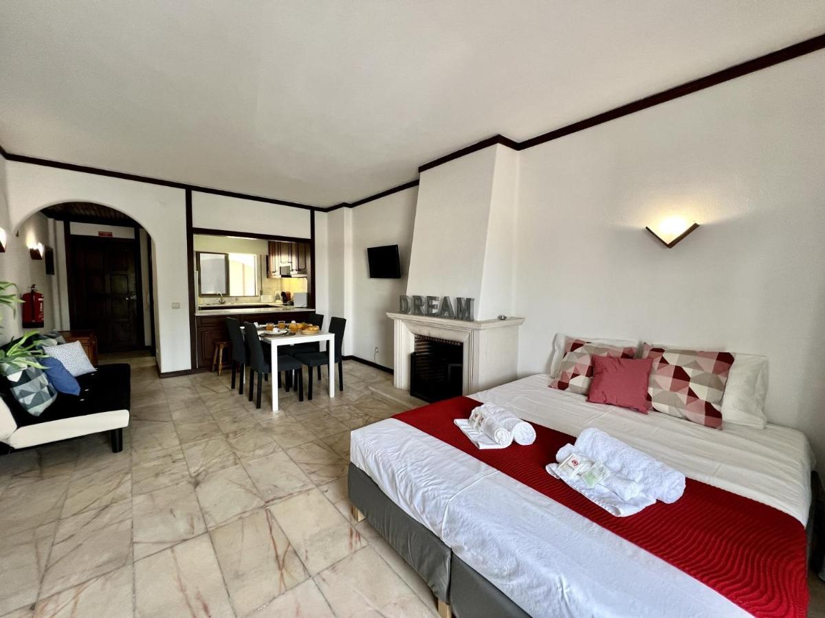 Albufeira Central 3 With Pool By Homing Exterior foto